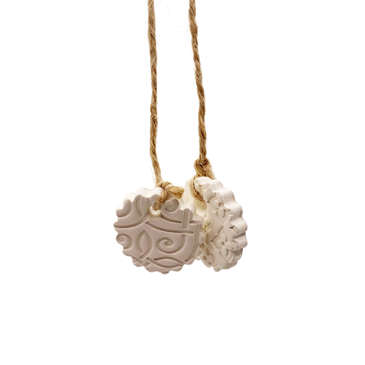 Pendentifs à parfumer voiture